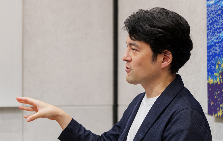 比戸将平さん