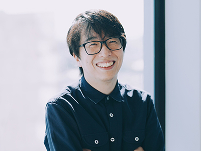 曾川 景介